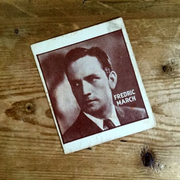 Depression Era Collector Cards (Set of 2) - Picture 4 of 5